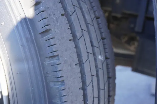 いすゞ エルフ SKG-NKR85YN(2WD)の写真10