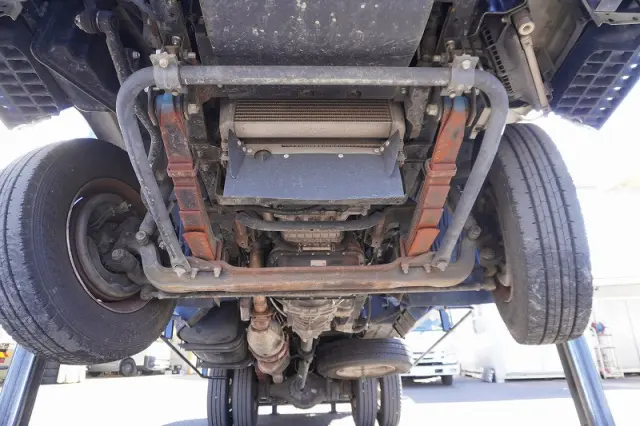 いすゞ エルフ SKG-NKR85YN(2WD)の写真16