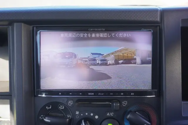 いすゞ エルフ SKG-NKR85YN(2WD)の写真44