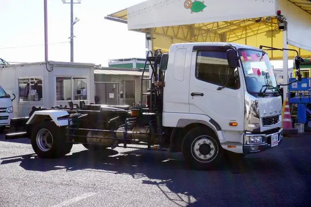 三菱 ファイター 2KG-FK62FZ(2WD)の写真6