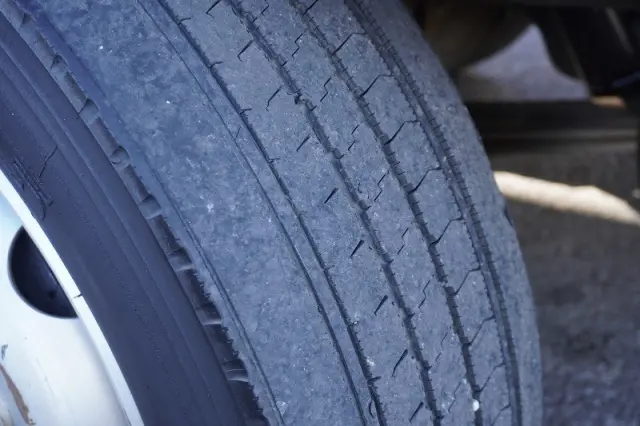 三菱 ファイター 2KG-FK62FZ(2WD)の写真9