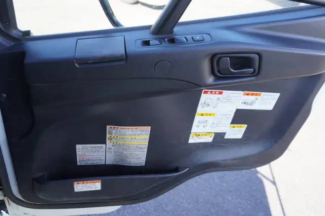 三菱 ファイター 2KG-FK62FZ(2WD)の写真31