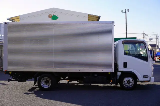 いすゞ エルフ TKG-NMR85AN(2WD)の写真5