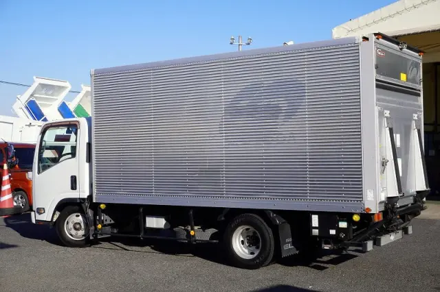 いすゞ エルフ TKG-NMR85AN(2WD)の写真7