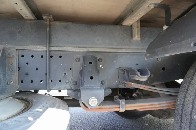 いすゞ エルフ TKG-NMR85AN(2WD)の写真11