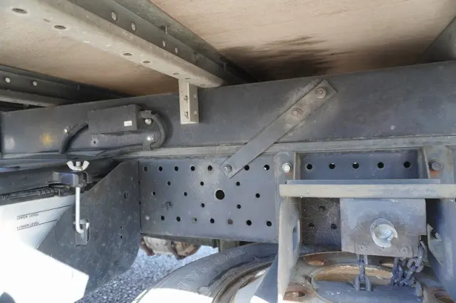 いすゞ エルフ TKG-NMR85AN(2WD)の写真12