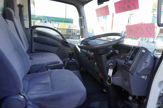 いすゞ エルフ TKG-NMR85AN(2WD)の写真40