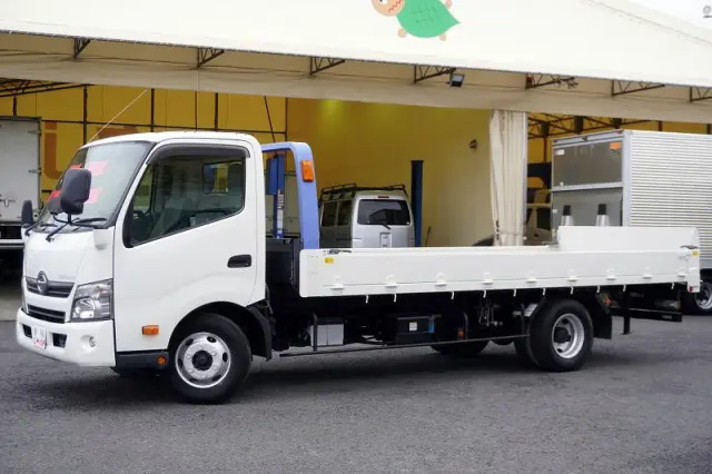 日野 デュトロ TKG-XZU720M(2WD)の写真1