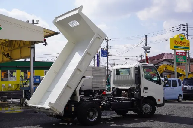 日野 デュトロ TKG-XZU700X(2WD)の写真27