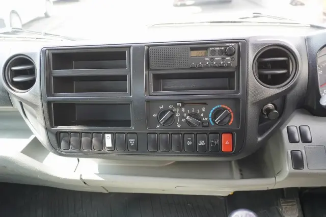 日野 デュトロ TKG-XZU700X(2WD)の写真32