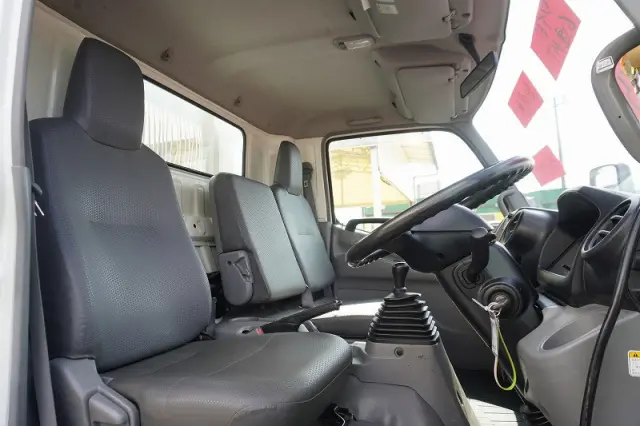 日野 デュトロ TKG-XZU700X(2WD)の写真35