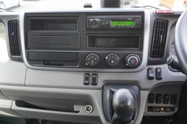 三菱 キャンター 2RG-FEB50(2WD)の写真35