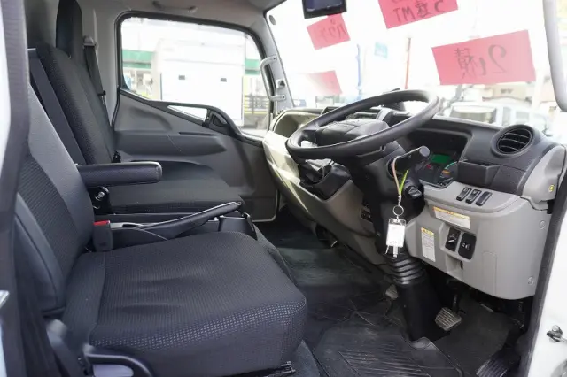 三菱 キャンター 2RG-FEB50(2WD)の写真41