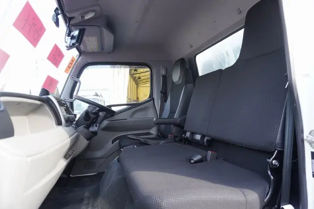 三菱 キャンター 2RG-FEB50(2WD)の写真43