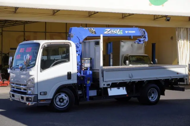 いすゞ エルフ TKG-NPR85AR(2WD)の写真1