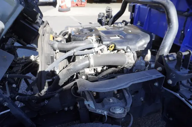 いすゞ エルフ TKG-NPR85AR(2WD)の写真14