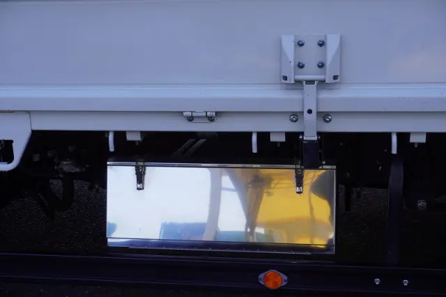 いすゞ エルフ TKG-NPR85AR(2WD)の写真17