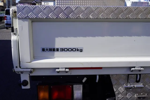 いすゞ エルフ TKG-NPR85AR(2WD)の写真20