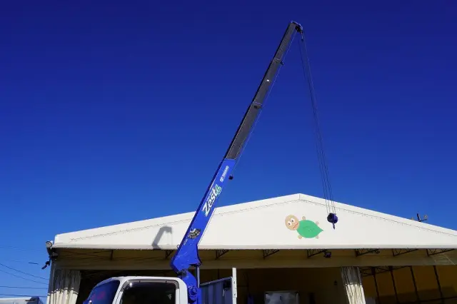 いすゞ エルフ TKG-NPR85AR(2WD)の写真30