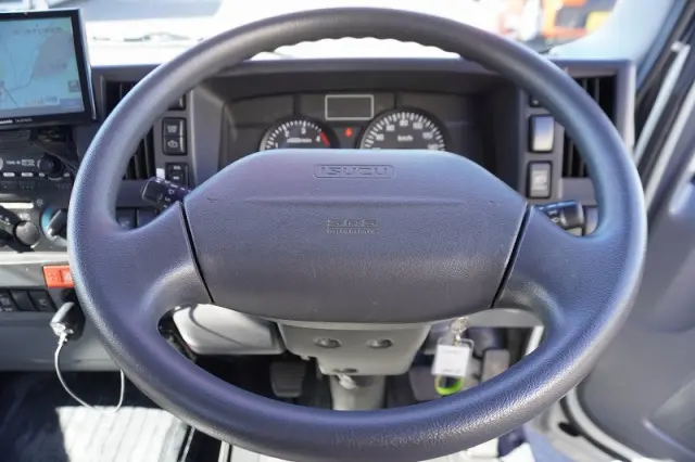 いすゞ エルフ TKG-NPR85AR(2WD)の写真35