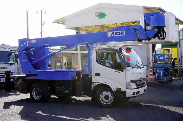 日野 デュトロ TKG-XZU640F(2WD)の写真6