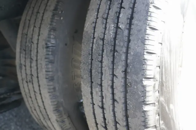 いすゞ エルフ TRG-NLR85AN(2WD)の写真11