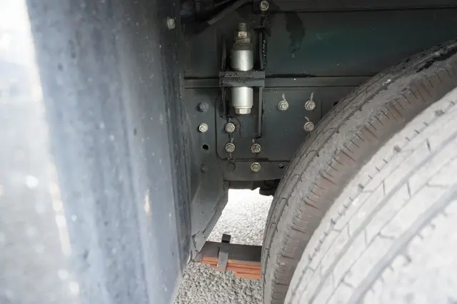 三菱 キャンター TPG-FEA50(2WD)の写真11