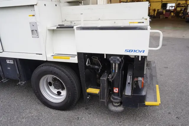 三菱 キャンター TPG-FEA50(2WD)の写真19