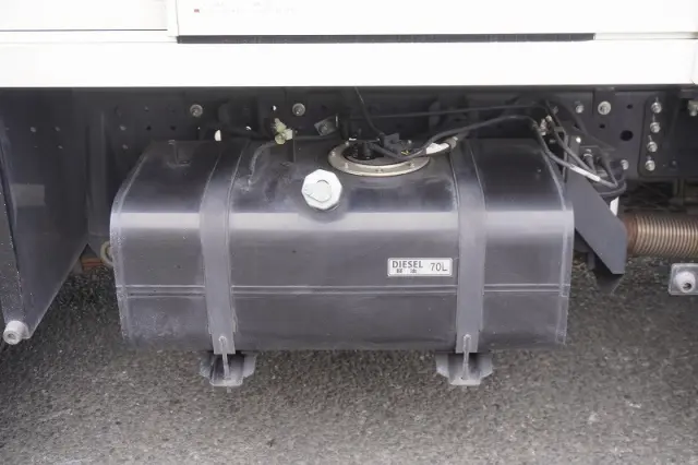 三菱 キャンター TPG-FEA50(2WD)の写真24
