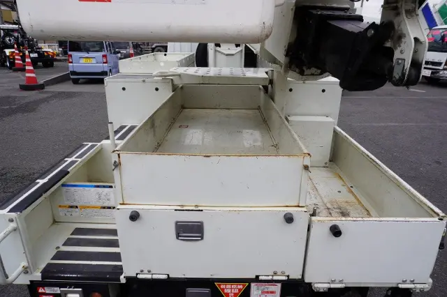 三菱 キャンター TPG-FEA50(2WD)の写真26