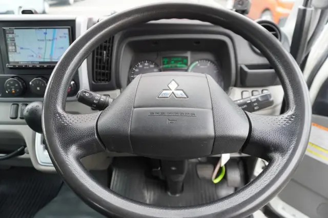 三菱 キャンター TPG-FEA50(2WD)の写真36