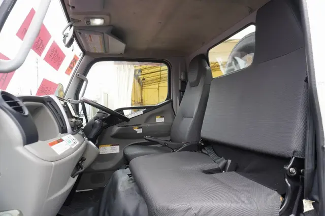 三菱 キャンター TPG-FEA50(2WD)の写真46