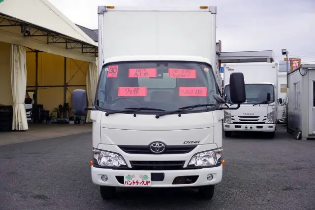 トヨタ ダイナ TPG-XZU605(2WD)の写真2
