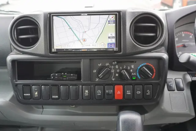 トヨタ ダイナ TPG-XZU605(2WD)の写真28