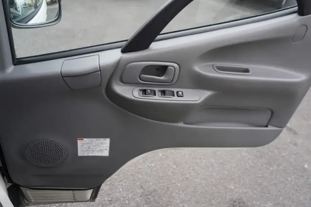 トヨタ ダイナ TPG-XZU605(2WD)の写真32