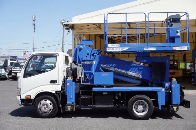 日野 デュトロ TKG-XZU640F(2WD)の写真3