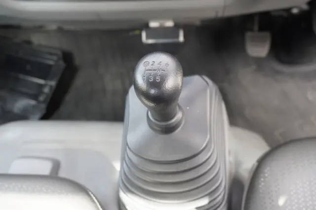 日野 デュトロ TKG-XZU640F(2WD)の写真31