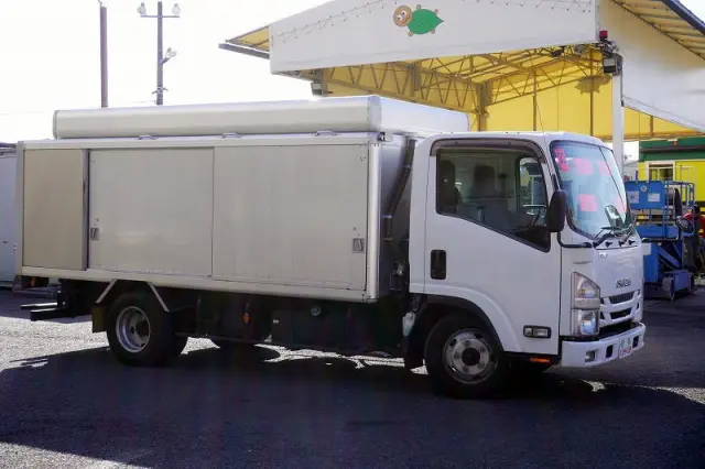 いすゞ エルフ TRG-NMR85AN(2WD)の写真6