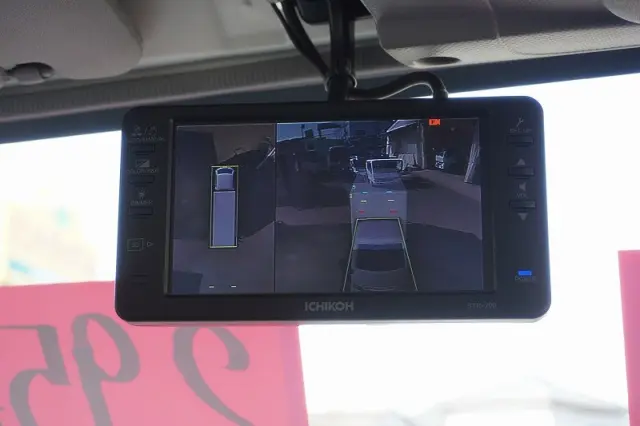 いすゞ エルフ TRG-NMR85AN(2WD)の写真35