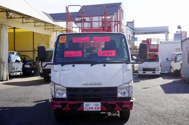 いすゞ エルフ PDG-NKR85YN(2WD)の写真2