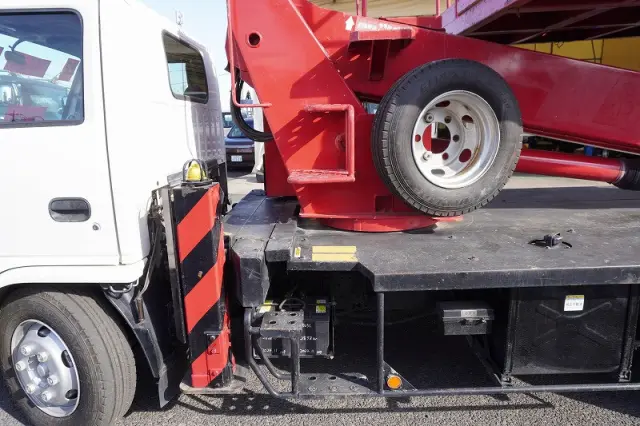 いすゞ エルフ PDG-NKR85YN(2WD)の写真17