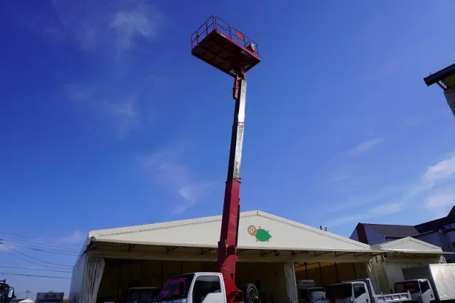 いすゞ エルフ PDG-NKR85YN(2WD)の写真27