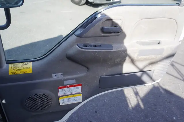 いすゞ エルフ PDG-NKR85YN(2WD)の写真36