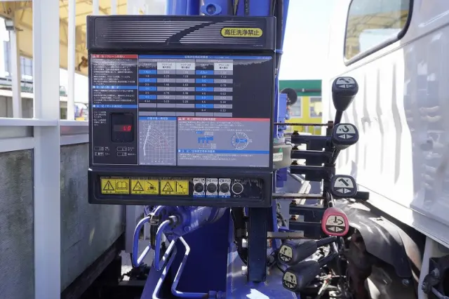 日野 デュトロ TPG-XZU650M(2WD)の写真29