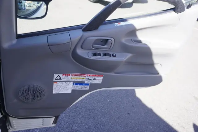 日野 デュトロ TPG-XZU650M(2WD)の写真37