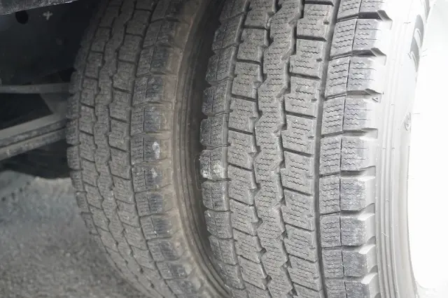 いすゞ エルフ 2RG-NPR88AN(2WD)の写真11