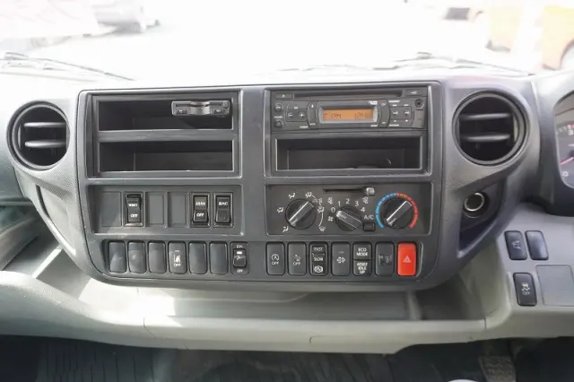 日野 デュトロ TKG-XZU710M(2WD)の写真35