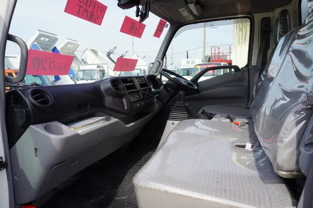 日野 デュトロ TKG-XZU710M(2WD)の写真42