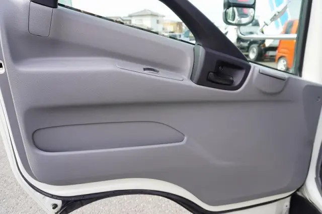 日野 デュトロ TKG-XZU710M(2WD)の写真44