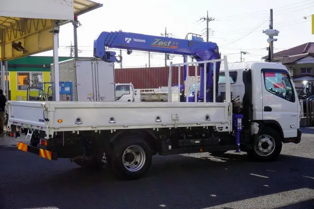 三菱 キャンター 2PG-FEB90(2WD)の写真8